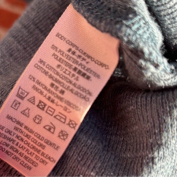 We The Free Womens Small Green Split Back Cowl Turtle Neck Long Sleeve Top - Picture 7 of 10